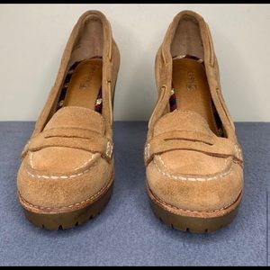 Sperry Top-Sider Suede Heels Loafers Size 7.5 M